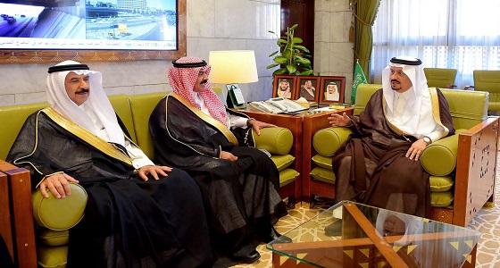 الأمير فيصل بن بندر يستقبل رئيس مجلس إدارة غرفة الرياض