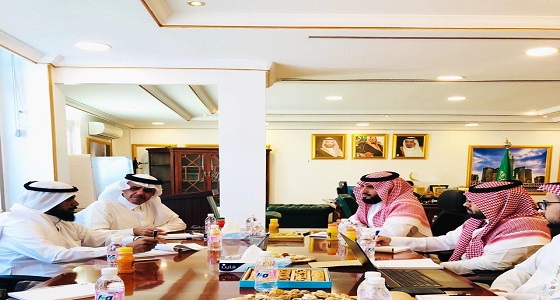 مدير الأحوال المدنية بمكة يجتمع بمدير فرع ” العمل ” بالمنطقة