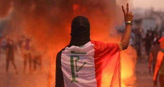 حكومة العراق تفاجئ المتظاهرين بحزمة إصلاحات جديدة 