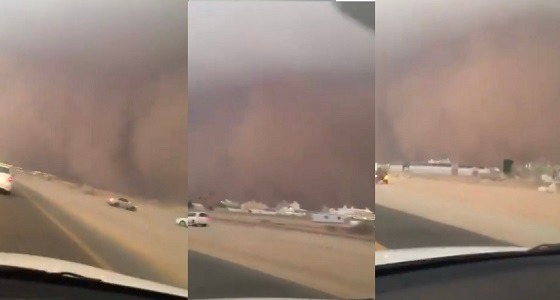 بالفيديو.. لحظة اقتراب العاصفة الرملية الجدارية من جدة