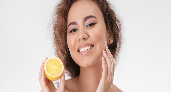 كيفية استخدام الفيتامين C التي تخلص بشرتك من كل العيوب