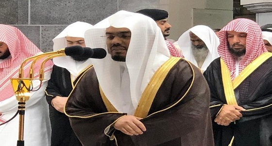 شاهد.. أول صلاة في المسجد الحرام بإمامة الشيخ ياسر الدوسري