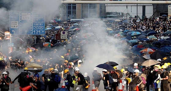 قنصلية المملكة بالصين تصدر بيان هام للمواطنين مع توقف المترو واشتعال الإحتجاجات