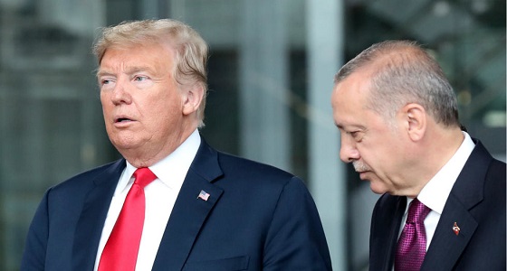 ترامب: سأدمر تركيا في حال فشل لقاء بنس وأردوغان