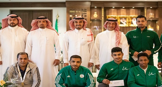 الأمير عبدالعزيز بن تركي الفيصل يكرم الرياضيين المتميزين