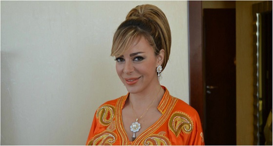 سوزان نجم الدين تصف ارتدائها للنقاب لمدة عامبن بـ« السجن »