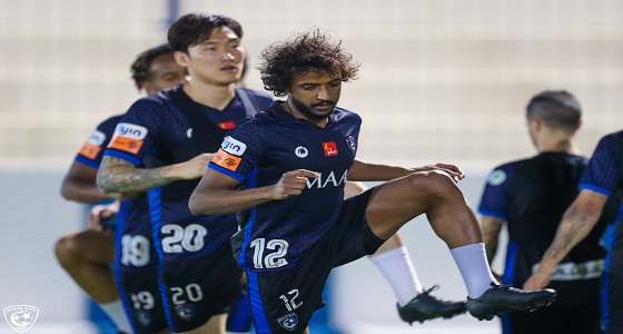 الهلال يواصل استعداداته للنصر.. وغدًا مران مغلق (صور)