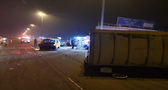 حادث تصادم بطريق عرفة يسفر عن إصابة 5 أشخاص في مكة 