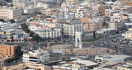 أنباء عن وفاة مقيم وإصابة آخر إثر صاعقة برق في صبيا