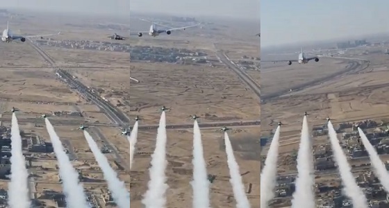 بالفيديو.. حقيقة الموكب الفخم لطائرة الملك سلمان فوق أجواء الرياض