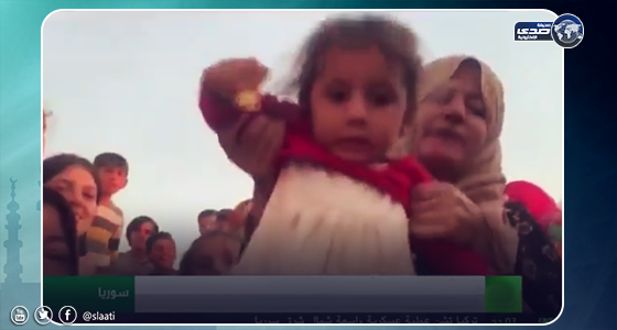 بالفيديو.. سيدة تستغيث من العدوان التركي على سوريا: حرام عليكم أطفالنا