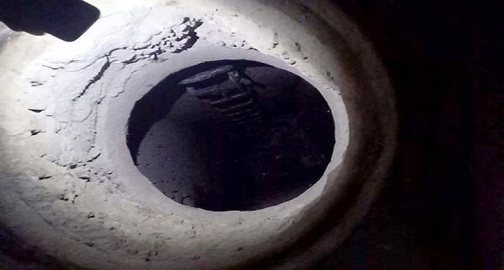 وفاة 4 أشخاص وإصابة اثنين سقطوا في بالوعة للصرف الصحي