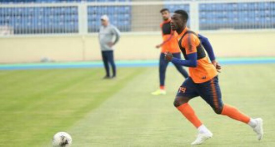 «ضمك» يفسخ عقده مع كواكو أوبين