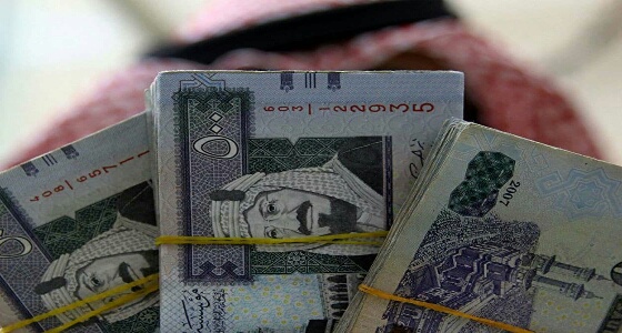 «البنوك السعودية» تكشف طرق تساعد على الإدخار من راتبك