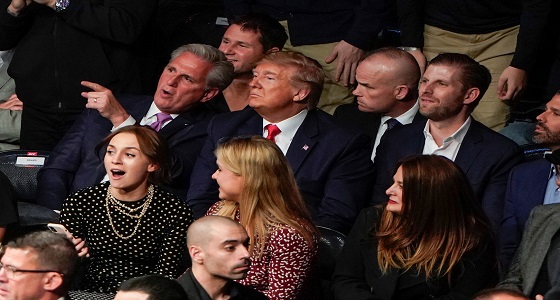 بالفيديو.. «ترامب» يتعرض لموقف محرج أثناء حضوره مباراة بنيويورك