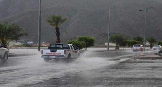 الأرصاد: استمرار الأمطار وانخفاض الحرارة على 7 مناطق