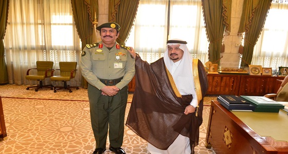 سمو أمير الرياض يقلد اللواء الهباس رتبته الجديدة