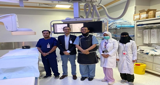 مستشفى عسير المركزي يجري بنجاح أول عملية نو؟من نوعها بالمنطقة عالية الدقة لتغيير مسار الدم داخل الدماغ
