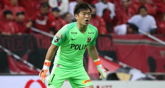 حارس مرمى «أوراوا»: أتابع مباريات الهلال لدراسة نقاط قوته وضعفه