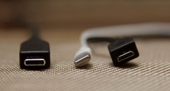 تحذيرات خطيرة من كابلات شحن USB وطريقة واحدة للإستخدام الآمن