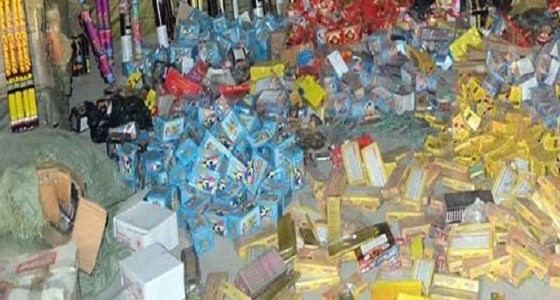 «المواصفات والمقاييس» تحدد شروط السماح باستخدام الألعاب النارية