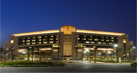 مستشفى الملك عبدالله الجامعي تعلن عن توفر وظائف إدارية وهندسية شاغرة
