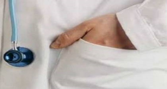 طبيب يتحرش بالنساء داخل عيادته