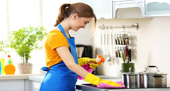 أبرزها زيت الزيتون والخل.. خطوات بسيطة لتنظيف منزلك بمنتجات طبيعية فعالة 