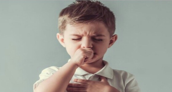 أبرزهم الحساسية والإنفلونزا.. أمراض تسبب«السعال» لـ طفلك
