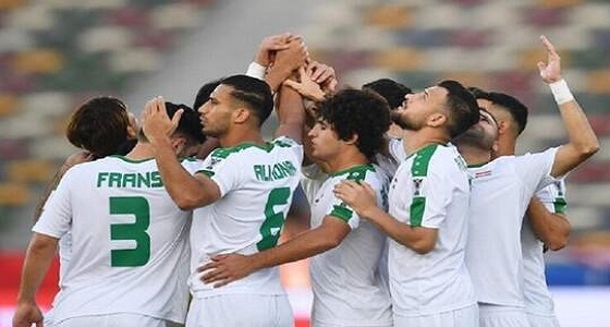 «فيفا» يطالب العراق باختيار أرض محايدة لمباريات أسود الرافدين