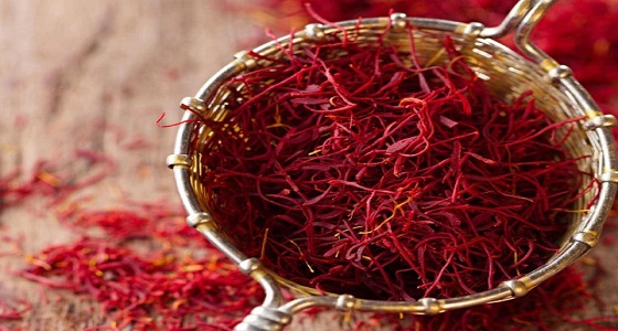 الزعفران يزيد الرغبة الجنسية ويحارب العقم