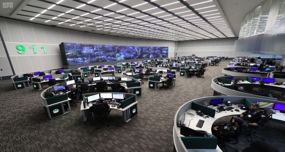 إصابات في حادث اصطدام باص ومركبة بالشرائع