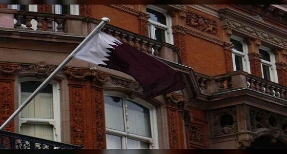 فضيحة جديدة.. دبلوماسيو سفارة قطر بلندن يتحرشون بموظفة ويغرونها بالمخدرات