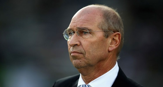 وفاة مدرب المنتخب العماني السابق