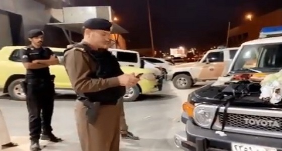 شرطة الرياض تضبط رجل وامرأة لترويجهما المخدرات وتعثر على 30 طلقة في منزلهما 