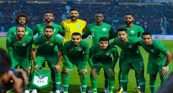 الفيصل يهنئ لاعبي الأخضر بعد الفوز على أوزبكستان