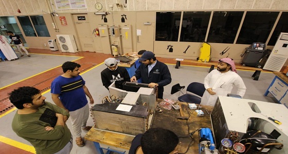 تدريب (1736) مواطن ومواطنة حتى نهاية الأسبوع الثاني من برنامج أُتقن 5 بمنطقة مكة