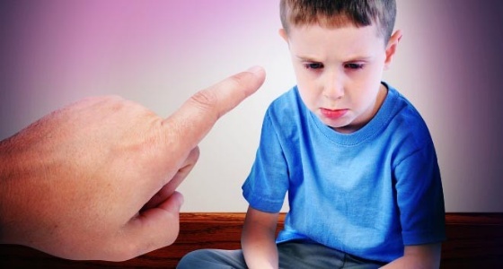 عبارات تؤثر سلبيا على شخصية الطفل