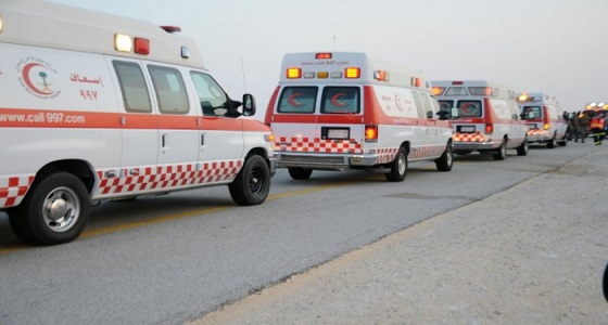 حادث اصطدام 3 شاحنات في جدة يسفر عن إصابة شخص 