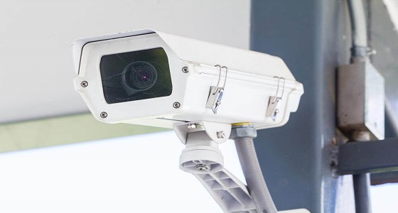 تركيب كاميرات مراقبة وأجهزة إنذار في المدارس لحمايتها من التعديات