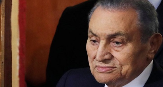 المحكمة تنظر دعوى سحب أوسمة الرئيس المصري الأسبق حسني مبارك