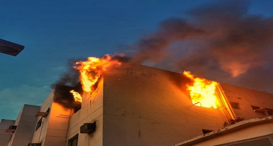 إصابات في حريق داخل عمارة سكنية بجدة