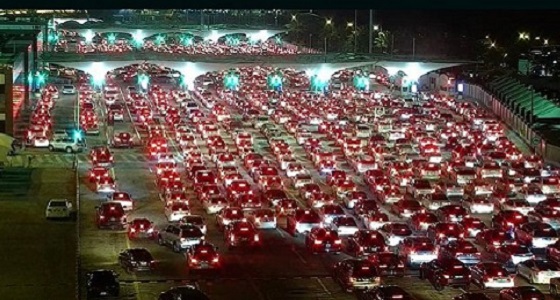 ازدحام في حركة جسر الملك فهد للمسافرين إلى البحرين