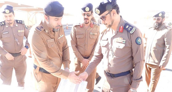 مدير الدفاع المدني بمنطقة المدينة المنورة يتفقد مركز التدريب في أول ايام الدورة التأهيلية للمستجدين
