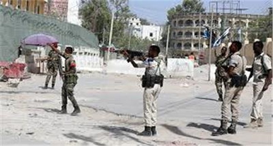 قوات الأمن الصومالية تقتل 5 مسلحين بعد هجوم على فندق