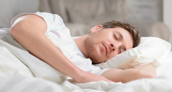 احذر.. النوم أكثر من 9 ساعات يرفع خطر الإصابة بـ «السكتات»