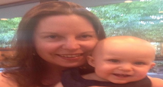 حادث مروع.. امرأة تلقي طفليها من الطابق التاسع لتنتقم من زوجها