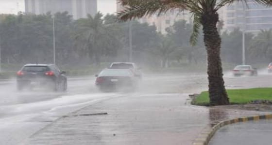 تحذير لـ مستخدمي الطرق بالمنطقة الشرقية بسبب هطول أمطار غزيرة