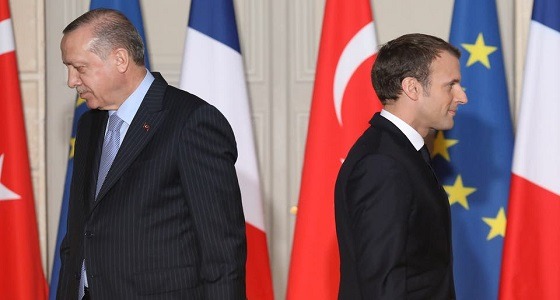 ماكرون يفضح أردوغان: « يعملون مع حلفاء داعش »