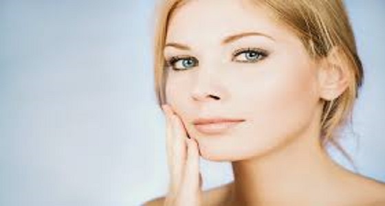 اعتمدي وصفة البطاطا للتخلص من البقع الداكنة بالبشرة